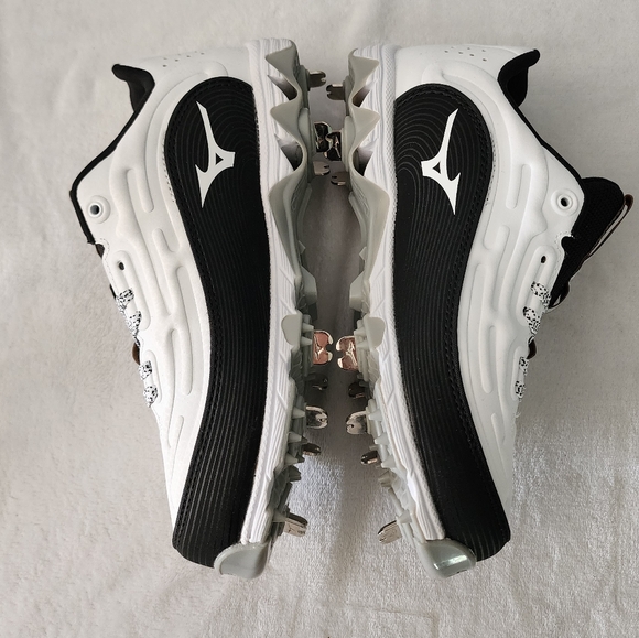 Mizuno Spike Swift 8 Softball Metal Cleats 11GM236009 - Picture 4 of 7